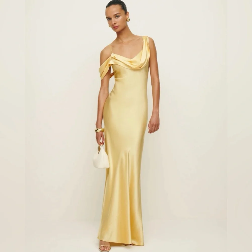 Reformation Ronda Gown - Picture 1 of 5